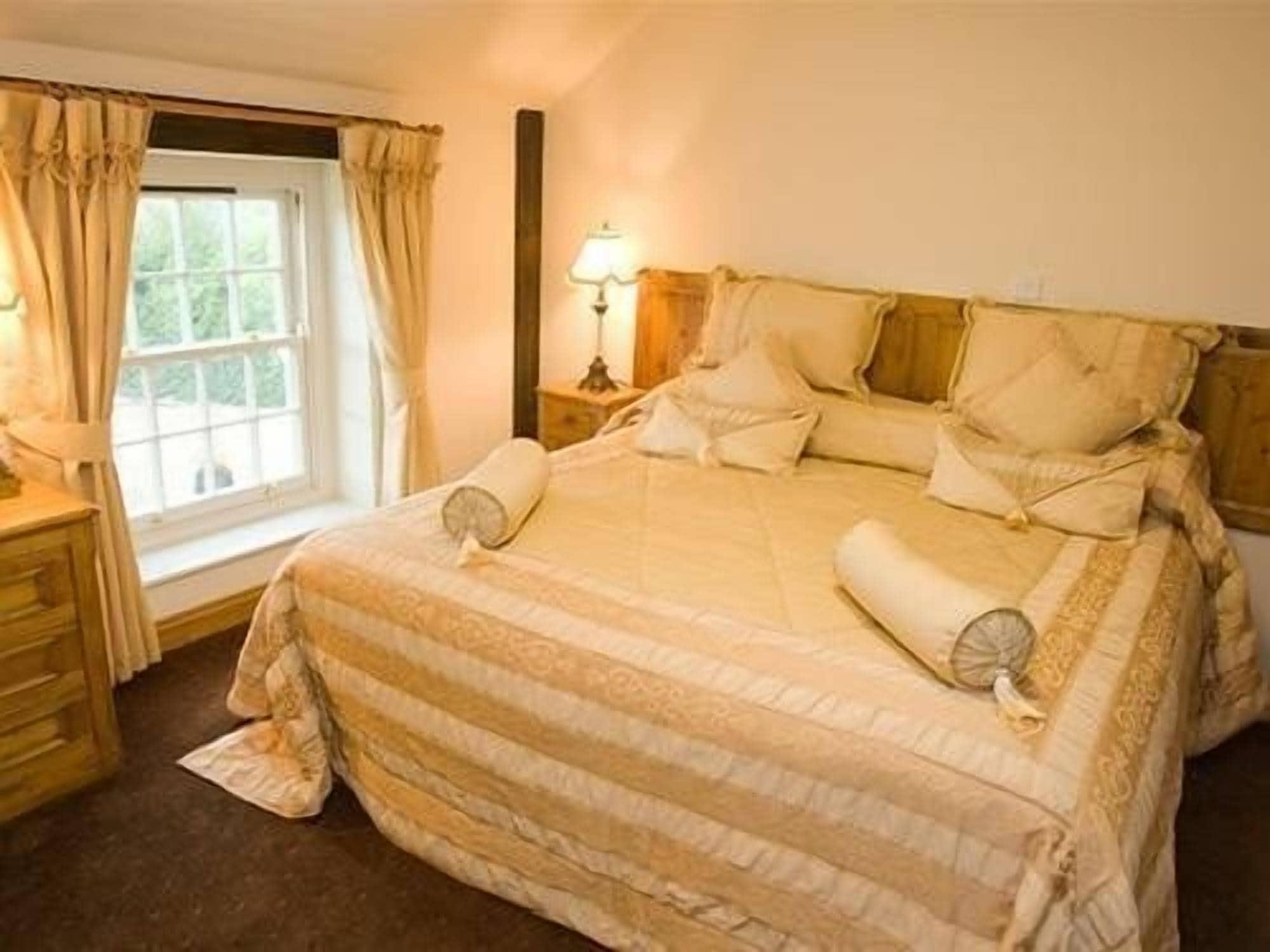 The King William IV Country Inn & Restaurant Sedgeford エクステリア 写真